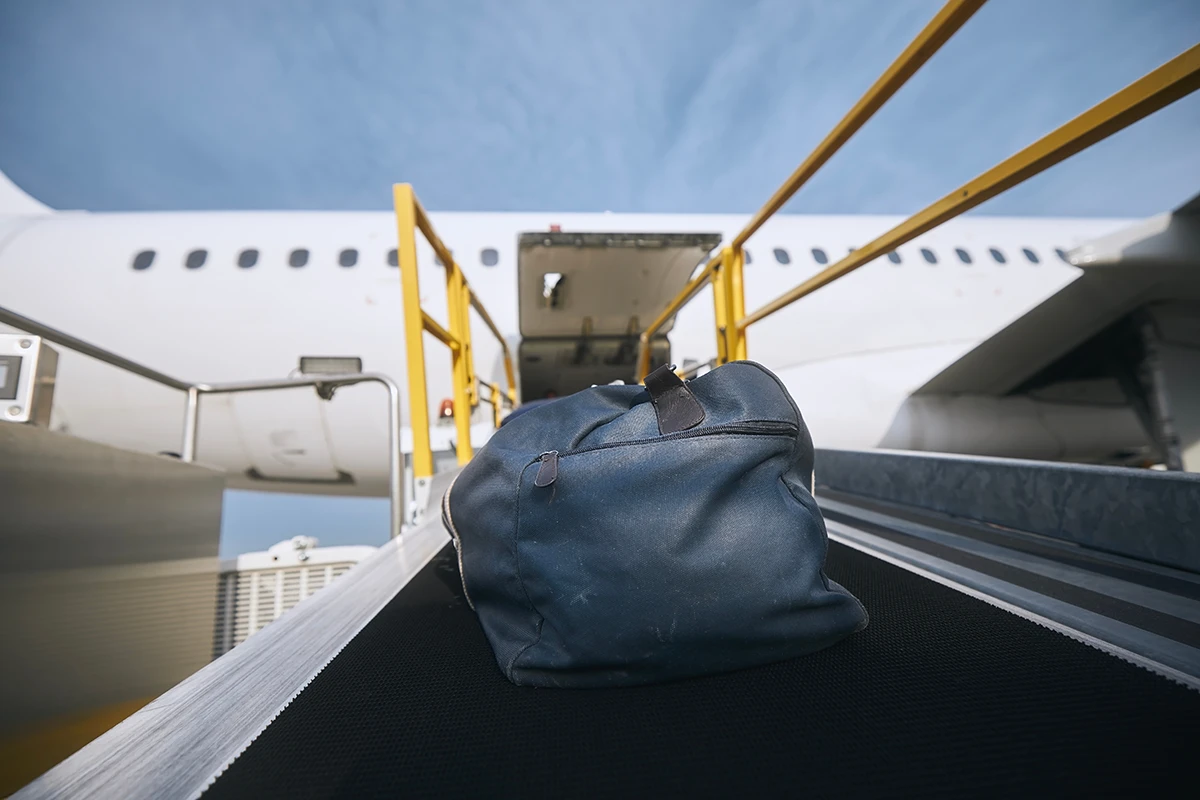bag on airport conveyor